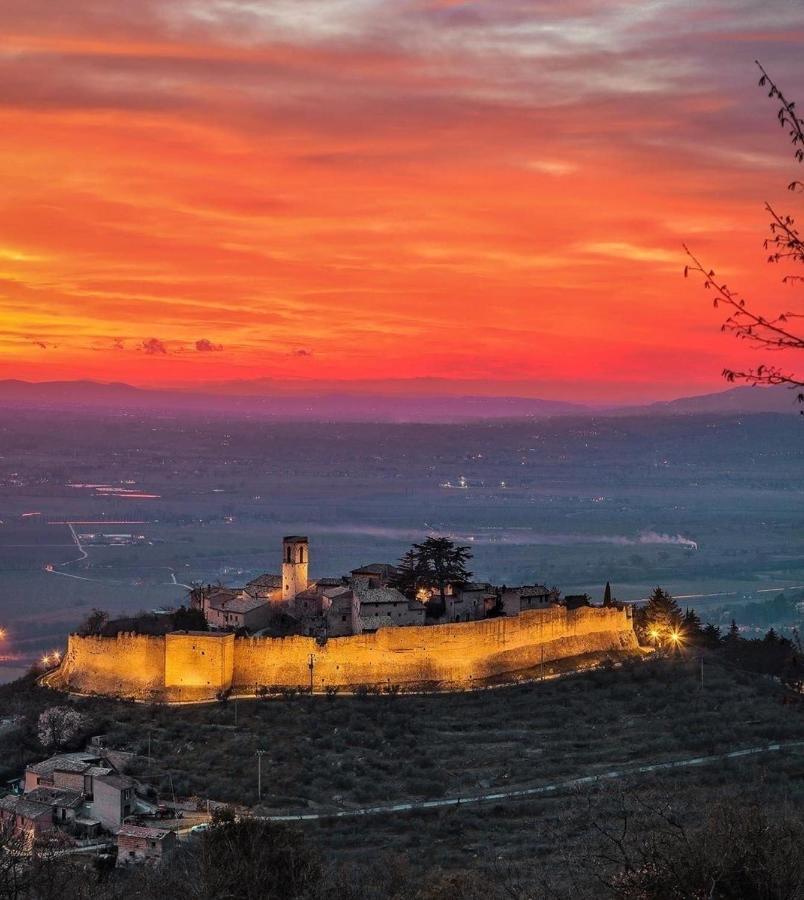 Aparthotel Il Castello Di Campello Campello sul Clitunno Exteriér fotografie