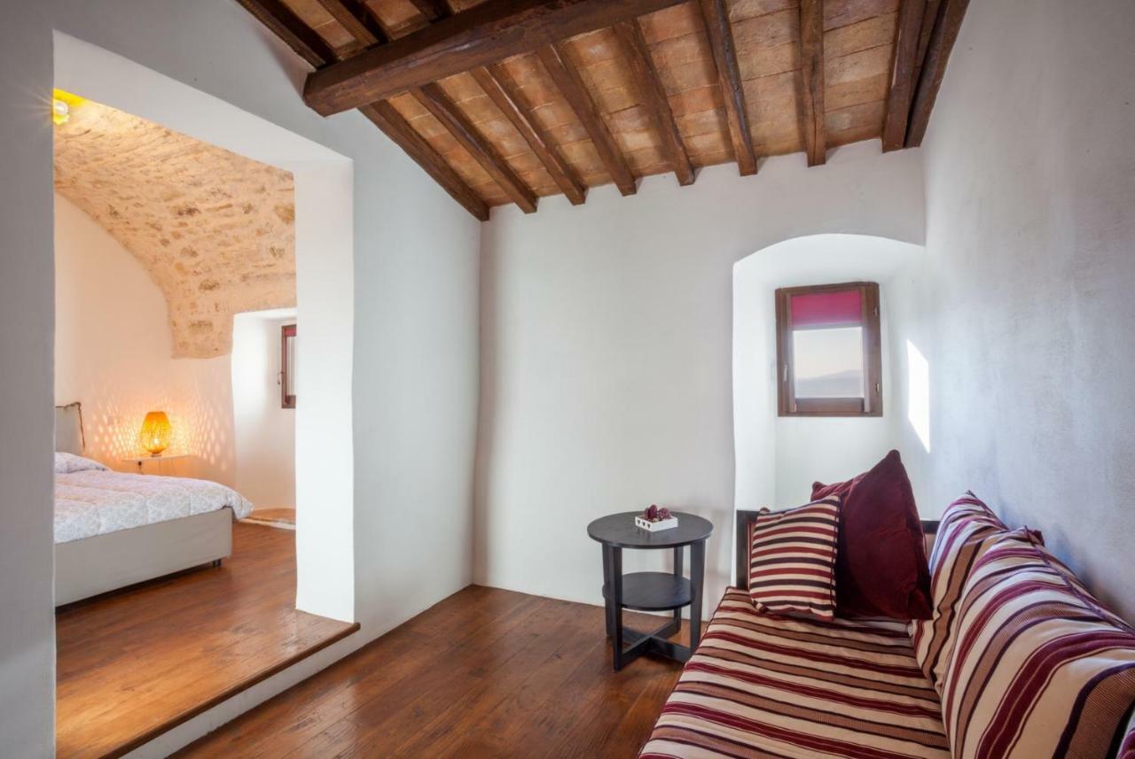 Aparthotel Il Castello Di Campello Campello sul Clitunno Exteriér fotografie